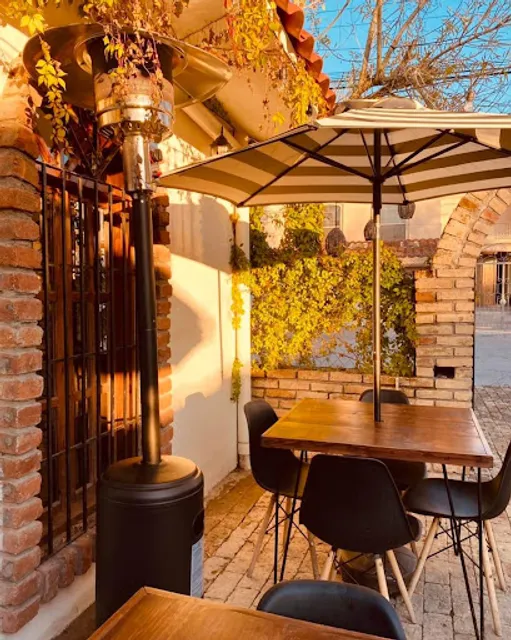 Cielo en la Tierra Bistro