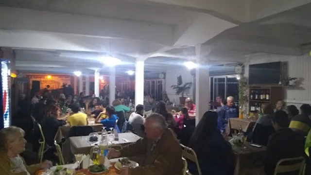 Comedor parrilla El Flotante