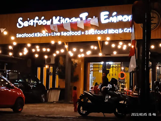 Seafood kiloan teh empop karangpawitan