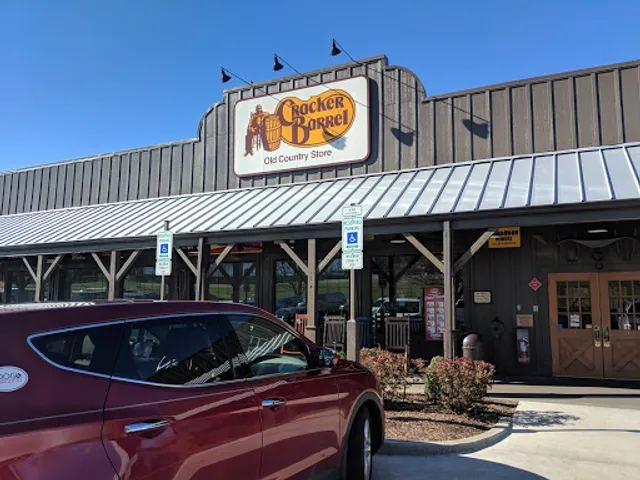 Cracker Barrel Old Country Store