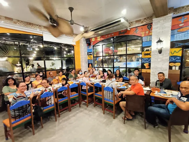 Mooon Cafe - Bantayan Branch