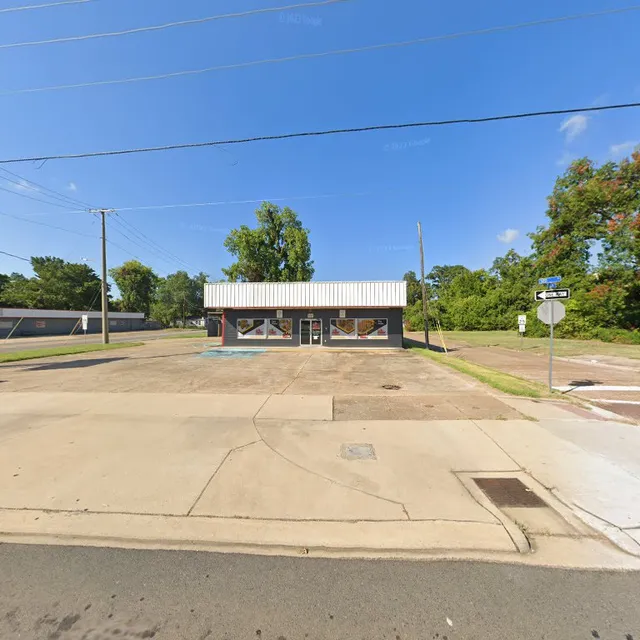 Uncle Willie’s 3 Fat Brothers Restaurant