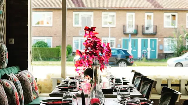 Restaurant Turquoise Meating