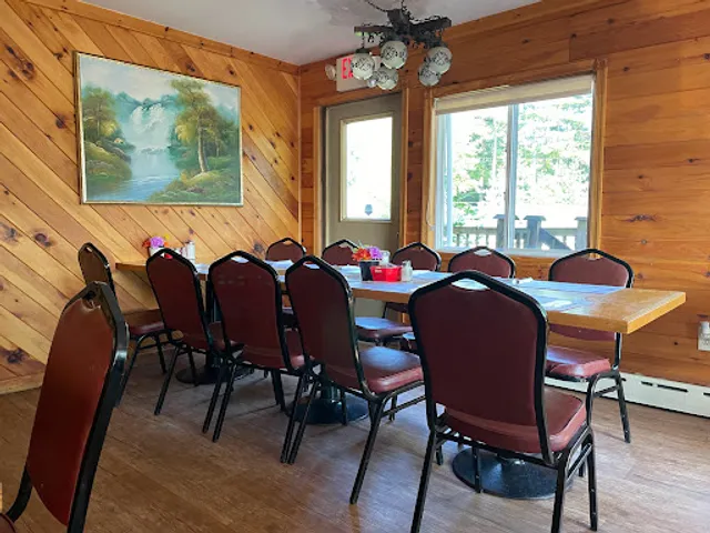 Country cafe and pizzeria