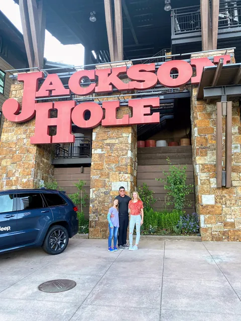 Belle Shops | Four Seasons