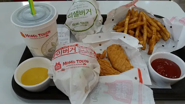 맘스터치 문경점촌점