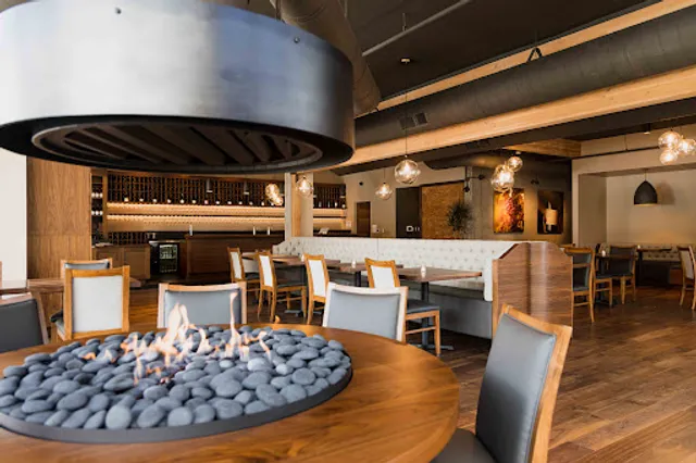 Willamette Valley Vineyards - Lake Oswego