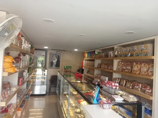 Atul Bakery | Vibhavlakhsmi Shopping Centre | Surat
