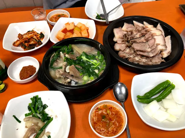 소문난순대국집