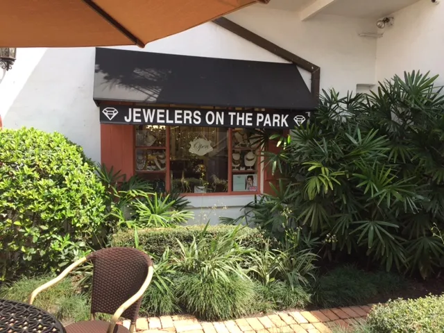 Jewelers on the park