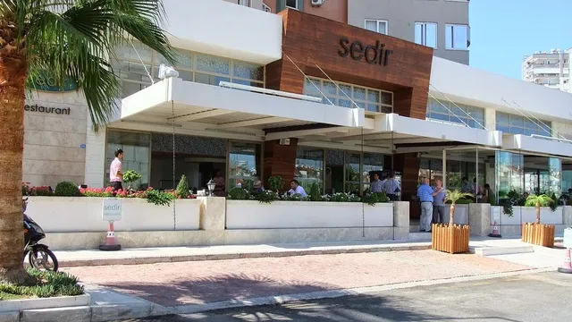 Sedir Restaurant Lara