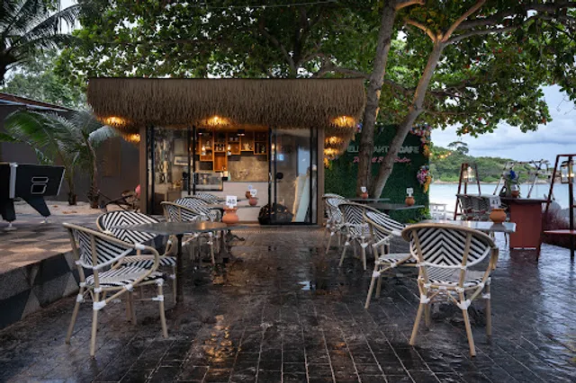 De' Grill Bar & Bistro