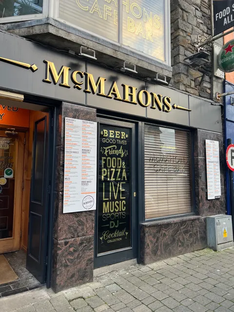 McMahons Cafe Bar