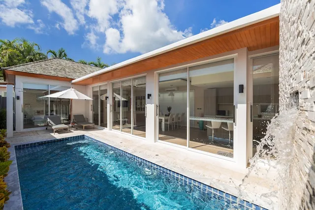 The Signature villas Nai harn