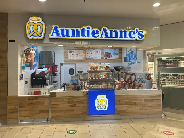 Auntie Anne's, Dimond Center