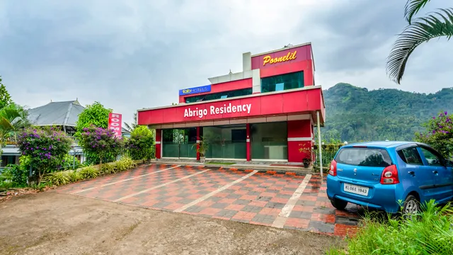 FabHotel Abrigo Residency