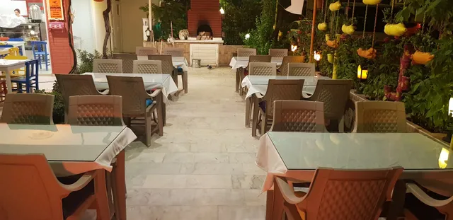 Chef'Maris Restaurant Cafe