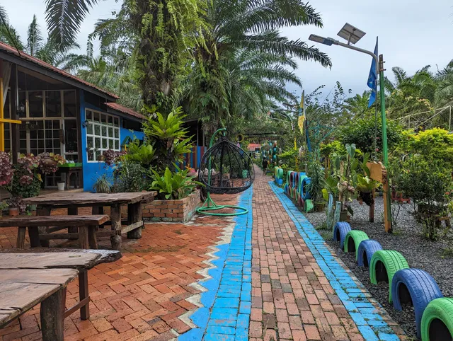 仙本那境棕榈度假庄园（Together Palms Resort）