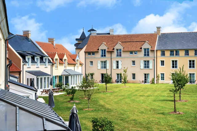 Staycity Aparthotels, Near Disneyland® Paris