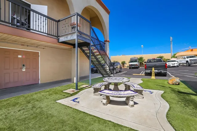 Motel Mediteran Escondido