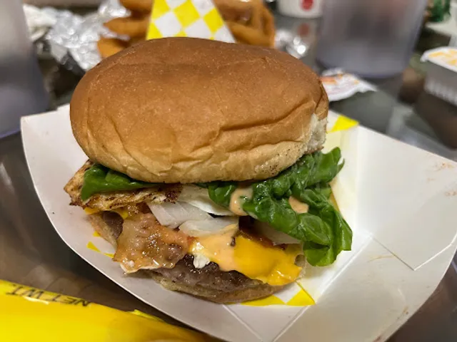 Aloha Smash Burger Waikiki