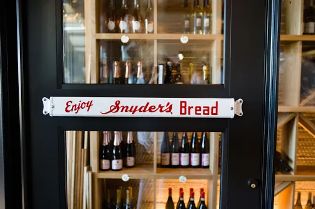 Cowiche Canyon Kitchen & Ice House Bar