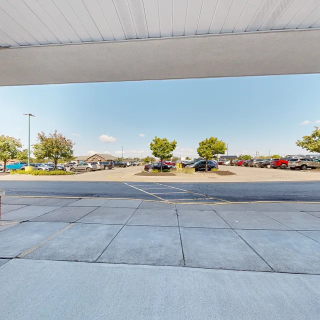 Bob's Discount Furniture and Mattress Store