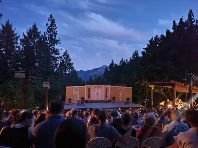 Leavenworth Summer Theater