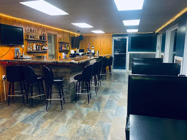 Sunnyvale Bar & Grill