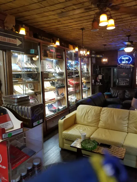 Twin Smoke Shoppe