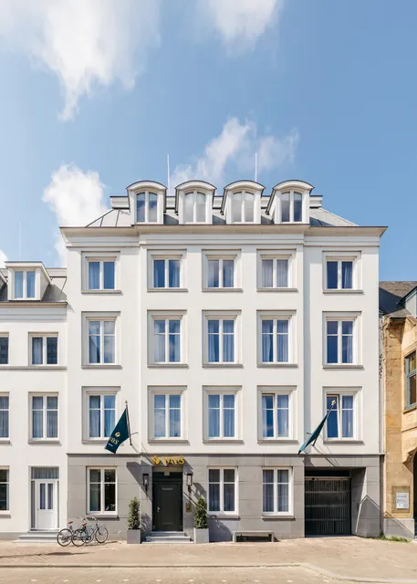 YAYS The Hague Willemspark by Numa