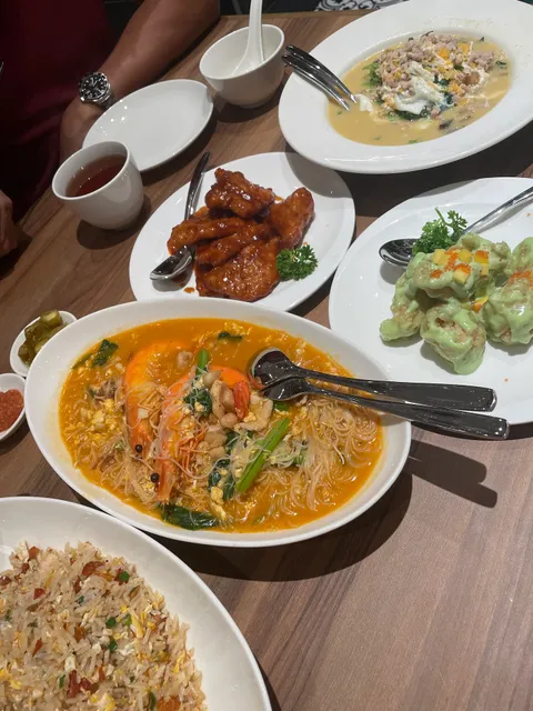 Paradise Classic 樂天经典 at Pasir Ris Mall