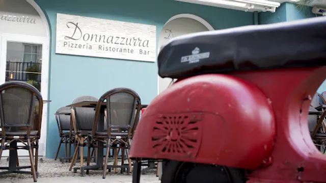 DONNAZZURRA - L'OSTERIA