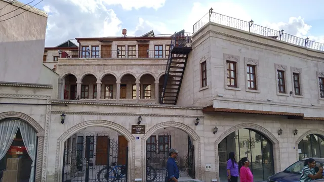 Mustafa Bey Konağı