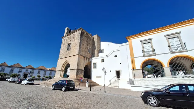 Faro Albacor Residence