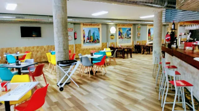 La Creación...Bocateria..cafeteria..