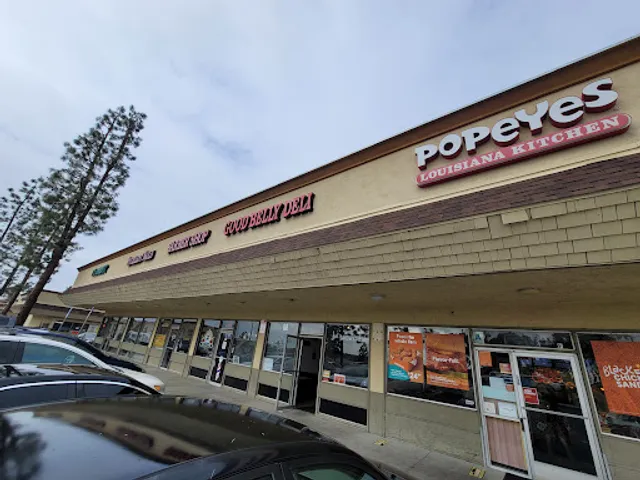 Good Belly Deli (Previously Yogurt Giant)