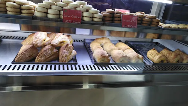 Strawbees The Cake Shop - Best Cake Shop in Kaggadasapura