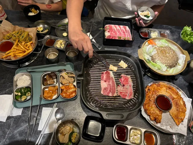 韓妞韓式精緻餐飲