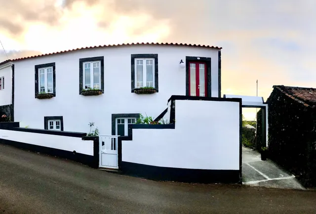 QUINTA PEREIRINHA FARM | Private 3 Bedroom Vacation Home Rental