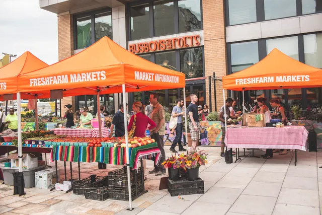 FRESHFARM Mount Vernon Triangle Market