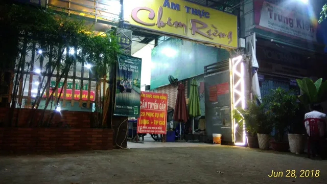 Nhà Hàng Ẩm Thực Chim Rừng