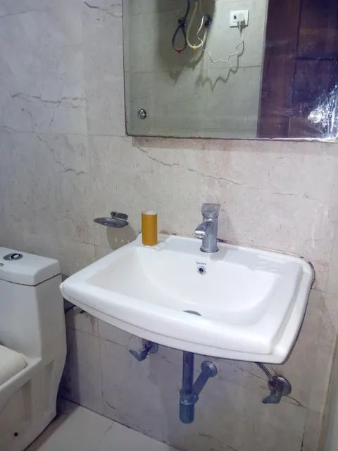 Hotel IVY Near IGI Airport