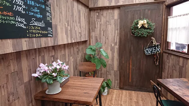 オープンcafe あるもん de