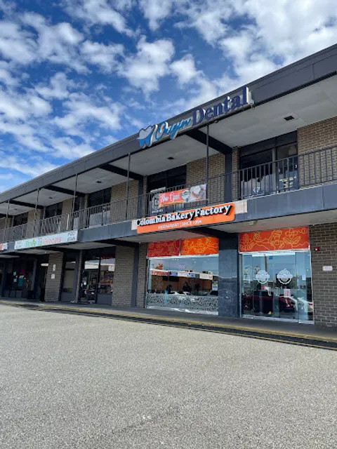 Colombia Bakery Restaurant & Bar