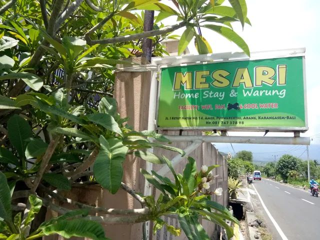Mesari Home Stay & Warung
