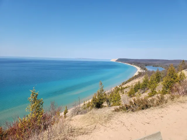 Empire Bluff Trail