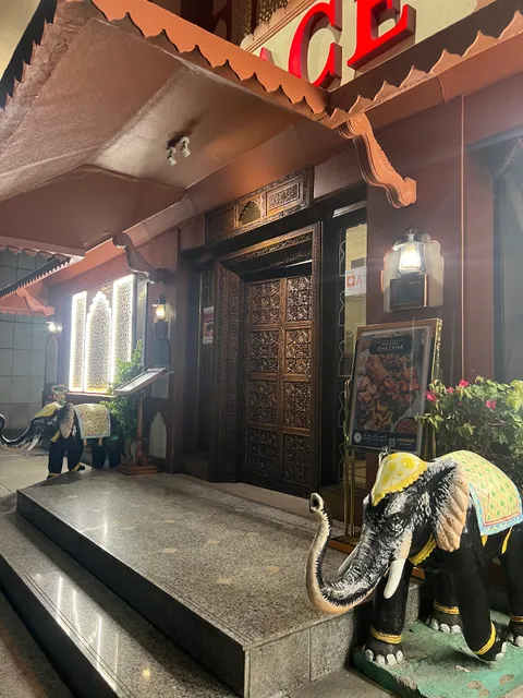 India Palace Restaurant