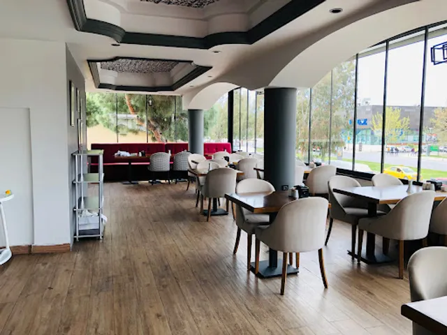 Tarihi Adil Müftüoğlu Uğur Lokantası