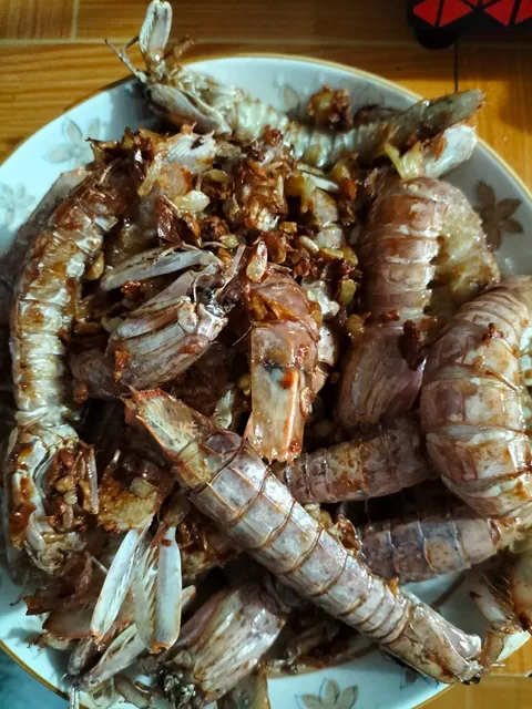 Quán Hải Sản Tươi Sống Bé Ba